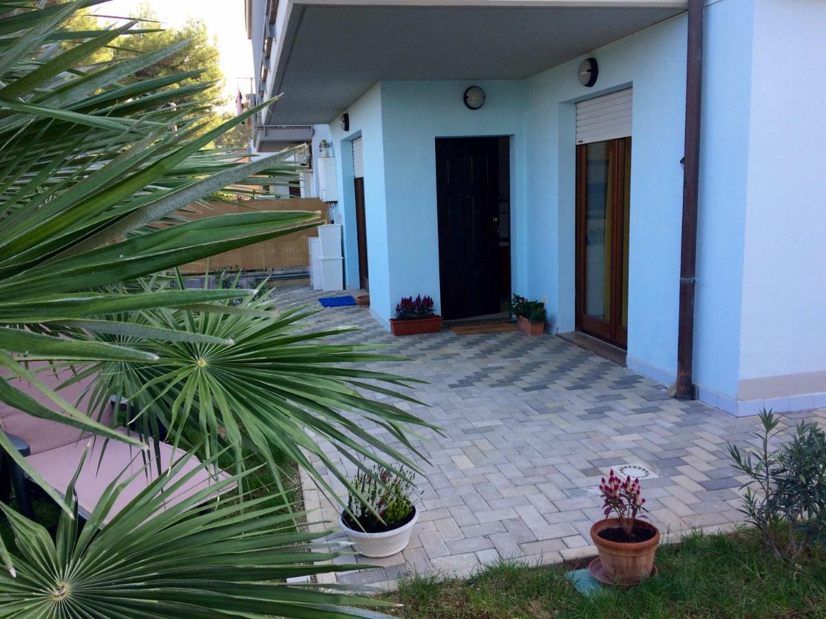 Bed and Breakfast Casa "La Conchiglia" Чивитанова-Марке Экстерьер фото